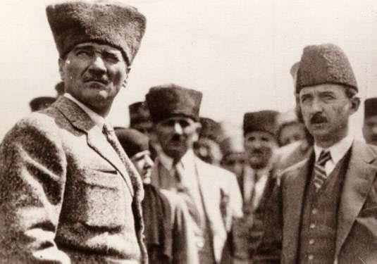 Ataturk Today.com [ This Day in History August 30 - Atatürk Günlüğü Ağustos 30 ]